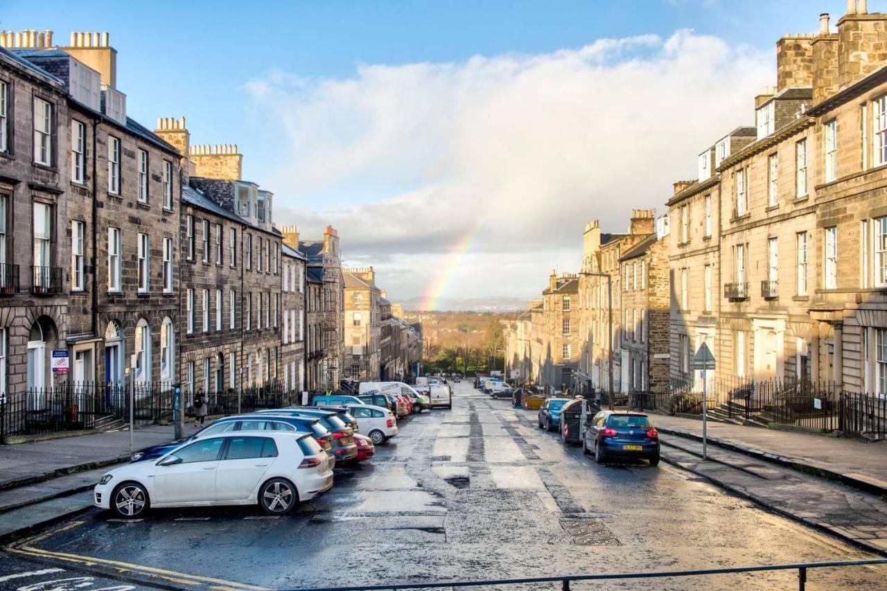 Guestready - Modern Home 5 Minutes Walk From Princes Street Edinburgh Exterior photo